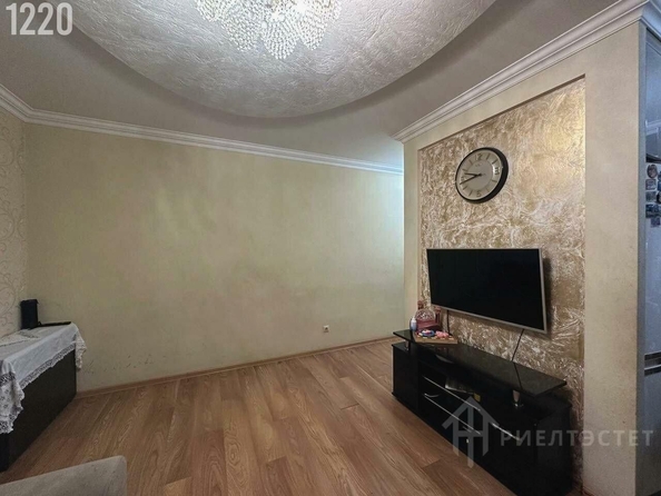 
   Продам 2-комнатную, 39 м², Грисенко ул, 38

. Фото 6.