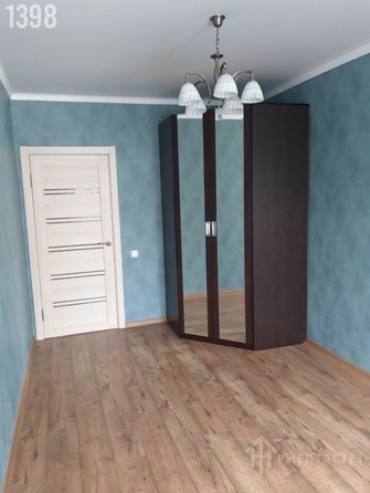 
   Продам 2-комнатную, 50 м², 

. Фото 7.