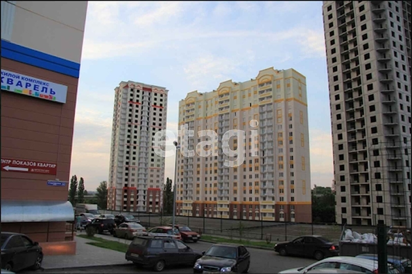 
   Продам 1-комнатную, 43 м², Скачкова ул, 60

. Фото 3.