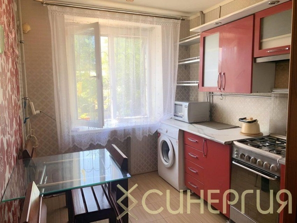 
   Продам 3-комнатную, 60 м², Кулагина ул, 19

. Фото 2.