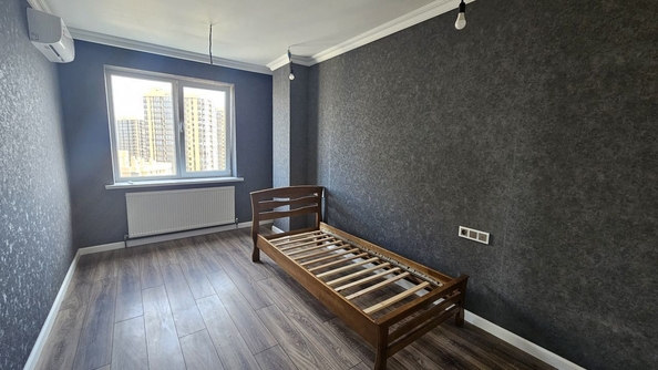 
   Продам 3-комнатную, 77 м², Герасименко ул, 17/5

. Фото 3.