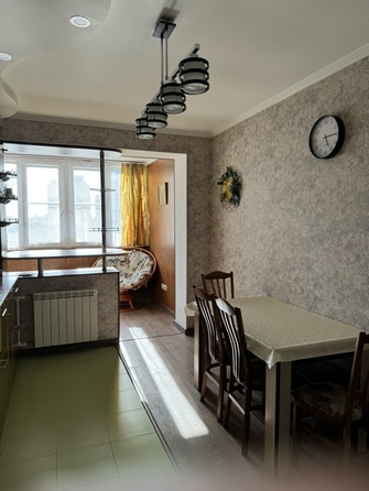 
   Продам 3-комнатную, 83 м², Днепровский пер, 116И

. Фото 6.