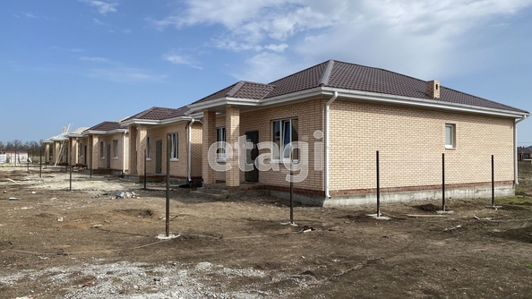 
   Продам дом, 100 м², Красный Крым

. Фото 3.