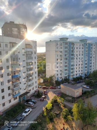 
   Продам 3-комнатную, 67 м², Северный массив мкр, 6

. Фото 5.