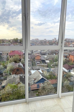 
   Продам студию, 27.1 м², Рыльского ул, 1

. Фото 4.