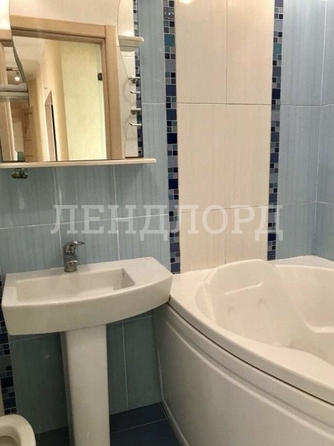 
   Продам 3-комнатную, 61 м², Киргизская ул, 9/2

. Фото 2.