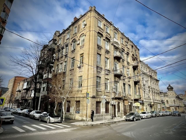 
   Продам 4-комнатную, 106.5 м², Шаумяна ул, 13/43

. Фото 10.