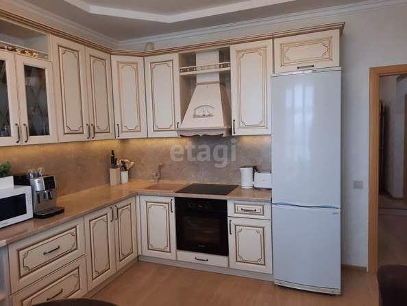 
   Продам 2-комнатную, 56 м², Еременко ул, 90/27

. Фото 9.