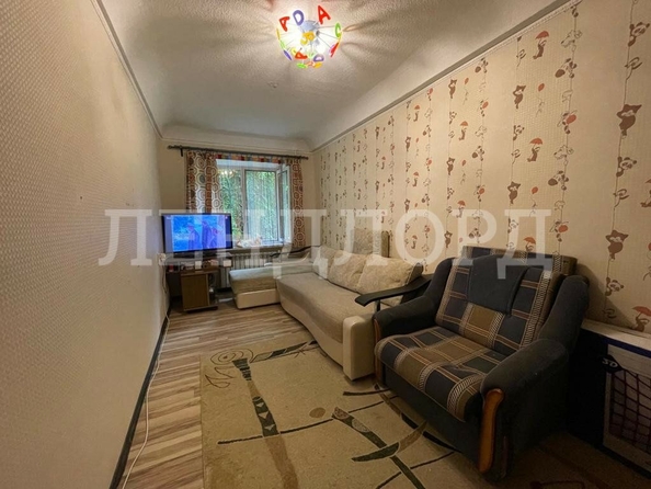 
   Продам 2-комнатную, 56 м², 

. Фото 4.