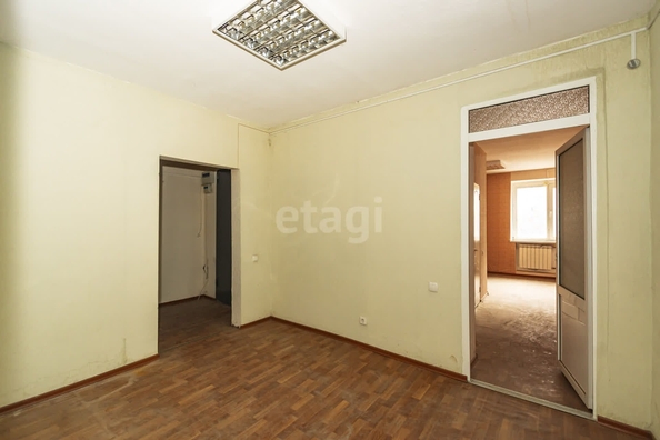 
   Продам 4-комнатную, 109.4 м², Токарная ул, 3

. Фото 6.