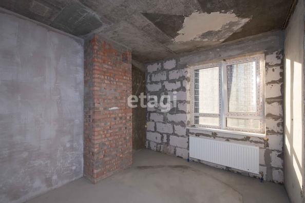 
   Продам 1-комнатную, 38.3 м², Обсерваторная ул, 104/3

. Фото 3.