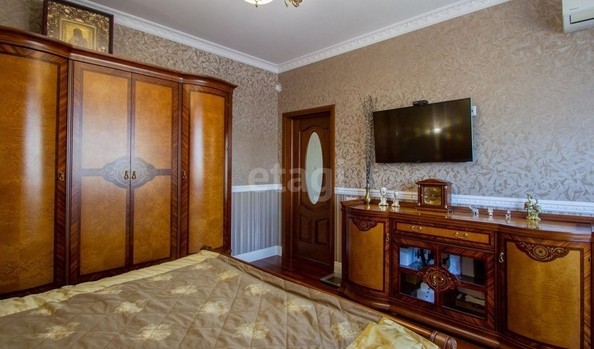 
   Продам 2-комнатную, 75.1 м², Мясникова ул, 50/31

. Фото 2.