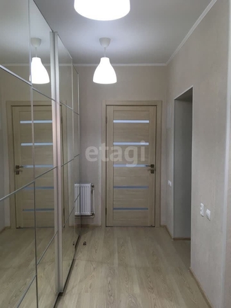 
   Продам 3-комнатную, 80 м², Обороны ул, 32

. Фото 1.