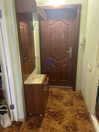 
   Продам 1-комнатную, 32 м², Гаражная ул, 185

. Фото 2.