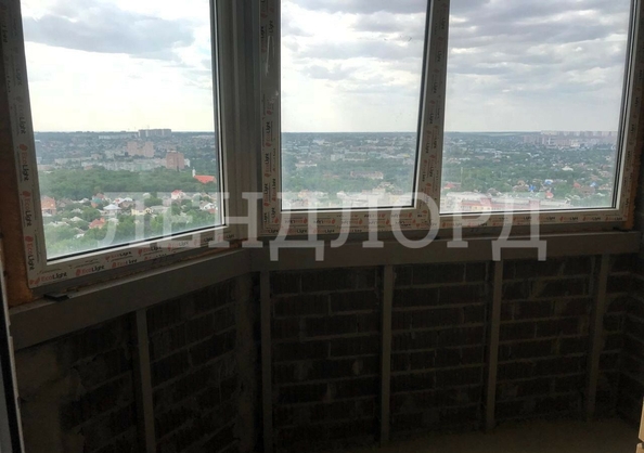 
   Продам 3-комнатную, 80 м², Герасименко ул, 17/5

. Фото 2.