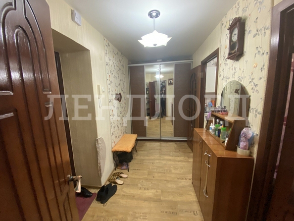 
   Продам 1-комнатную, 35 м², Космонавтов пл, 15

. Фото 4.