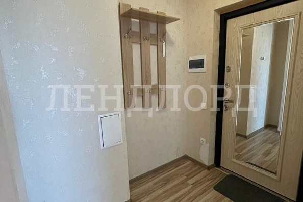 
   Продам 2-комнатную, 54.5 м², Заводская ул, 11

. Фото 2.