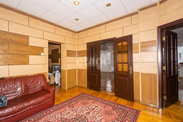 
   Продам 4-комнатную, 170 м², Королева пл, 16А

. Фото 6.