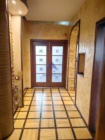 
   Продам 3-комнатную, 128 м², Гагарина пл, 6Б

. Фото 9.