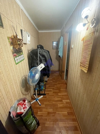 
   Продам 1-комнатную, 30.7 м², Советская ул, 13

. Фото 4.