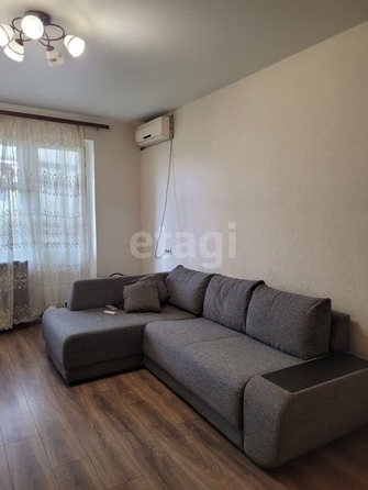 
   Продам 1-комнатную, 37.4 м², Комарова б-р, 20

. Фото 9.