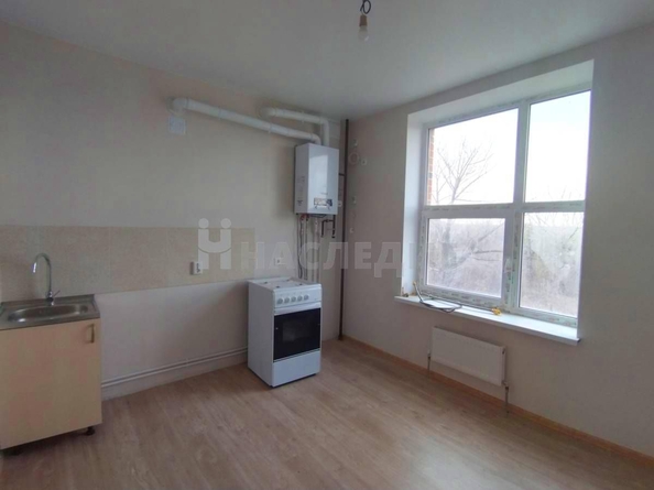 
   Продам 3-комнатную, 61 м², Калинина ул, 2

. Фото 6.