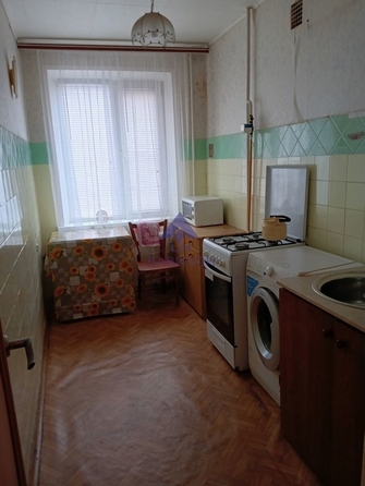 
   Продам 3-комнатную, 57.9 м², 

. Фото 7.