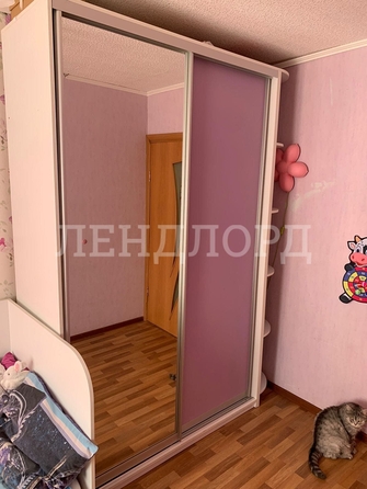 
   Продам 3-комнатную, 56.5 м², Комарова б-р, 8

. Фото 2.