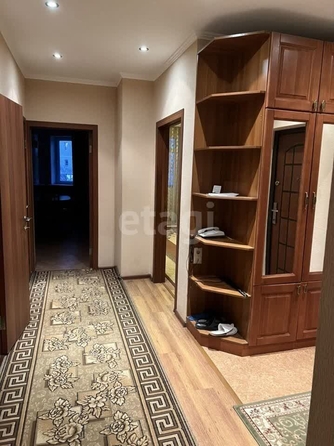 
   Продам 2-комнатную, 72.4 м², 

. Фото 3.