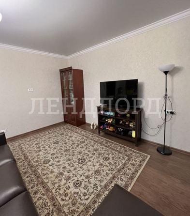 
   Продам 3-комнатную, 83 м², Закруткина ул, 61

. Фото 7.