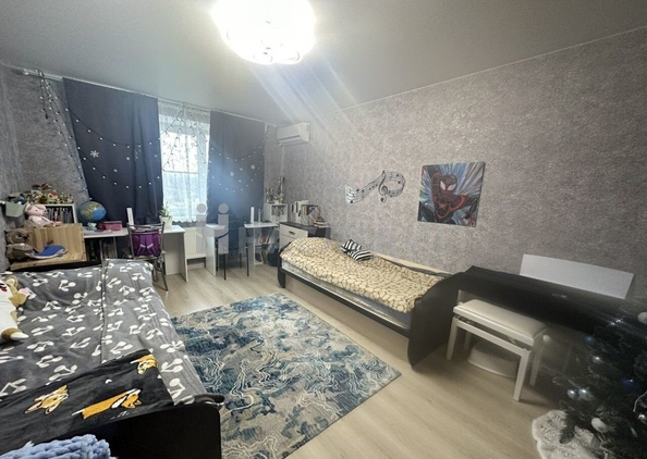 
   Продам 2-комнатную, 55.9 м², 

. Фото 9.