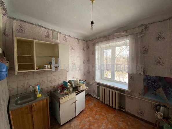 
   Продам 2-комнатную, 40 м², 

. Фото 7.