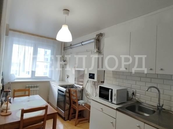 
   Продам 1-комнатную, 31 м², Каракумская ул, 104

. Фото 10.