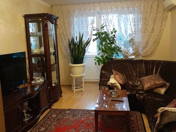 
   Продам 3-комнатную, 115 м², Королева пл, 25Г

. Фото 1.