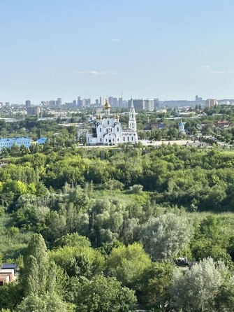 
   Продам 1-комнатную, 45 м², Комарова б-р, 16/5

. Фото 1.