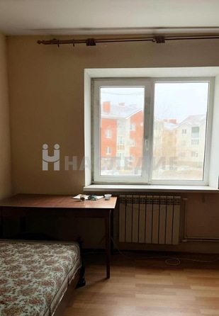 
   Продам 2-комнатную, 48 м², 50 лет Победы б-р, 16

. Фото 8.