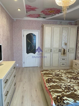 
   Продам 3-комнатную, 119.8 м², Строителей пр-кт, 2В

. Фото 4.