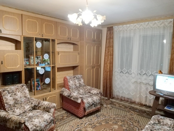 
   Продам 1-комнатную, 35.8 м², 18-я линия ул, 69

. Фото 1.