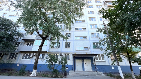 
   Продам 3-комнатную, 58.6 м², Содружества ул, 47

. Фото 38.