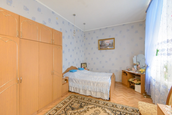 
   Продам 3-комнатную, 70 м², Седова ул, 14/1

. Фото 9.