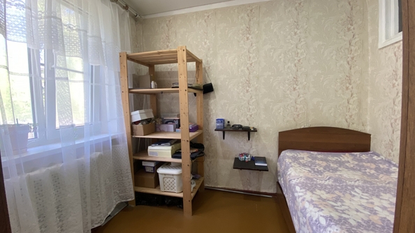 
   Продам 3-комнатную, 42 м², 40-летия Победы пр-кт, 29

. Фото 8.