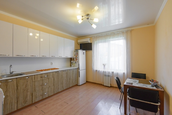 
   Продам коттедж, 107 м², Ростов-на-Дону

. Фото 1.