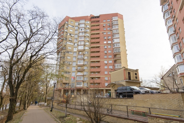 
   Продам 2-комнатную, 63 м², Петрашевского ул, 36

. Фото 20.