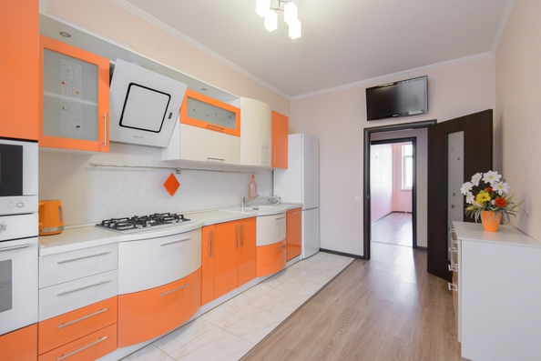 
   Продам 4-комнатную, 125.6 м², Комарова ул, 131а

. Фото 4.