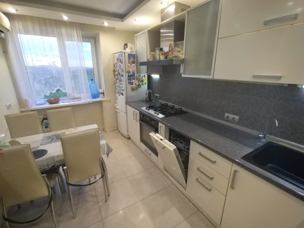 
   Продам 3-комнатную, 70 м², Зоологическая ул, 14/7

. Фото 1.