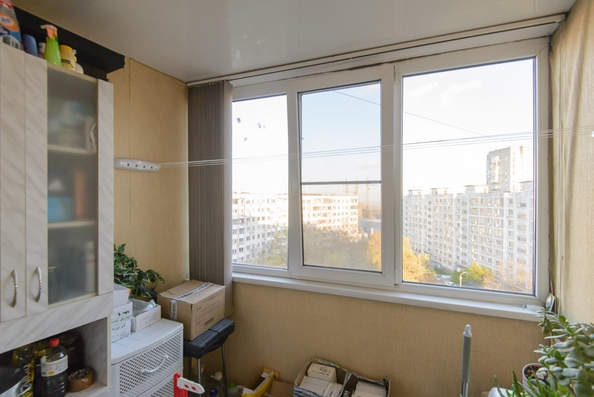 
   Продам 3-комнатную, 64 м², 40-летия Победы пр-кт, 95 к 7

. Фото 12.