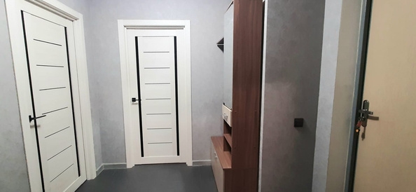 
   Продам 1-комнатную, 40.3 м², 2-я Краснодарская ул, 169б к 2

. Фото 2.