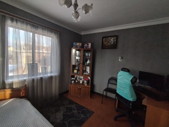 
   Продам коттедж, 140 м², Батайск

. Фото 7.