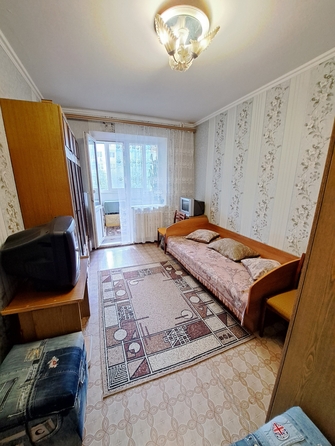 
   Продам 3-комнатную, 65 м², Днепропетровская ул, 48

. Фото 3.