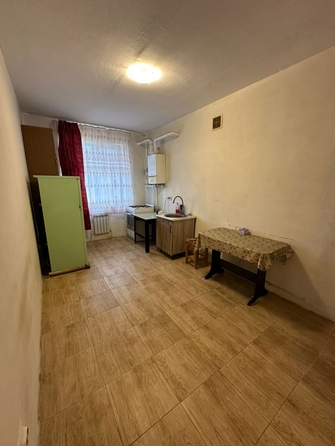 
   Продам 1-комнатную, 40 м², Тихая ул, 28

. Фото 5.